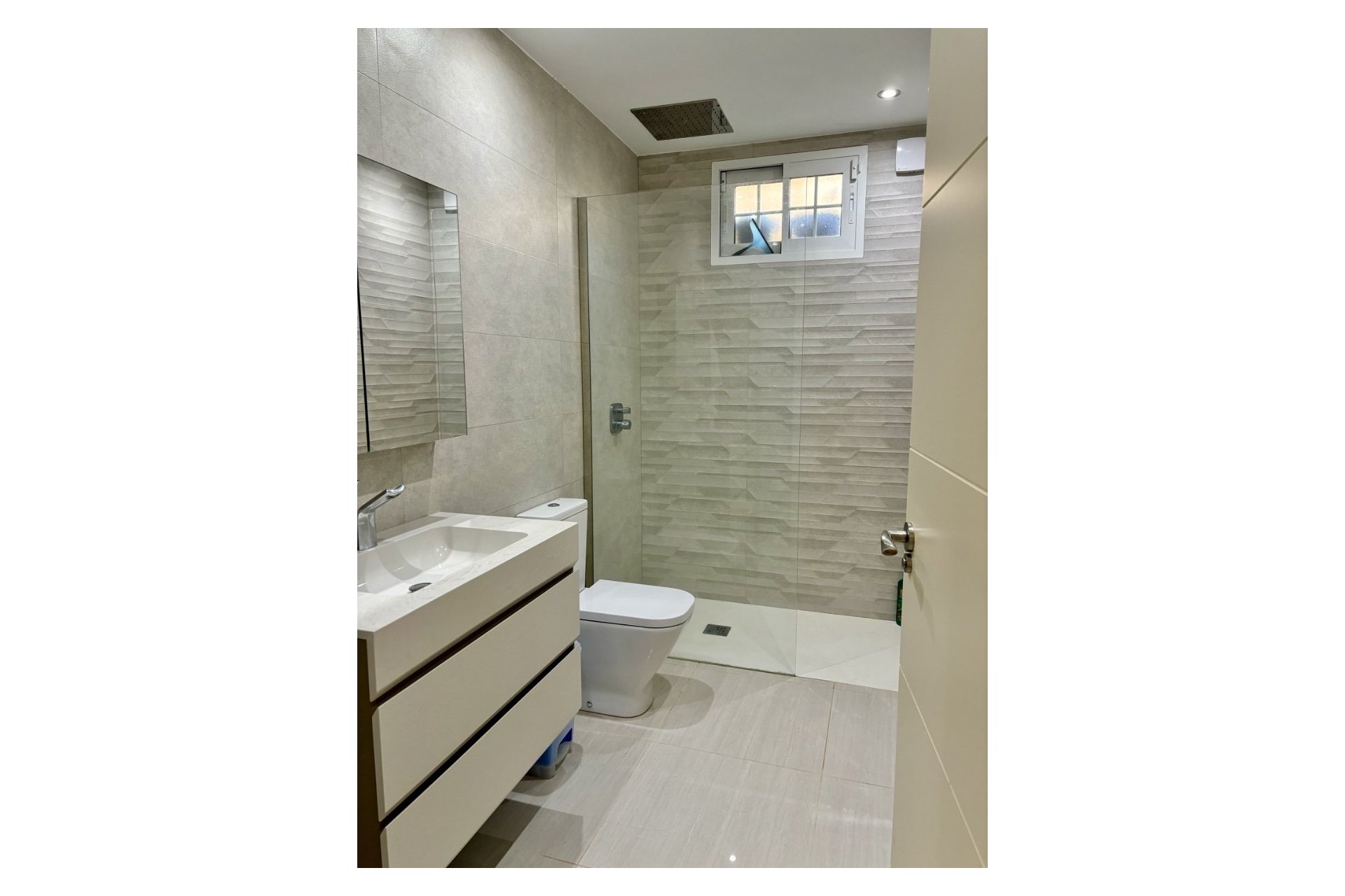 Reventa - Villa - Ciudad Quesada - Doña Pepa