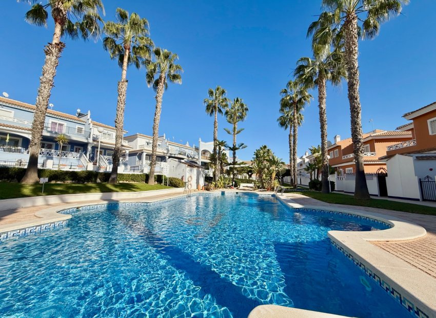 Reventa - Villa - Ciudad Quesada - Doña Pepa