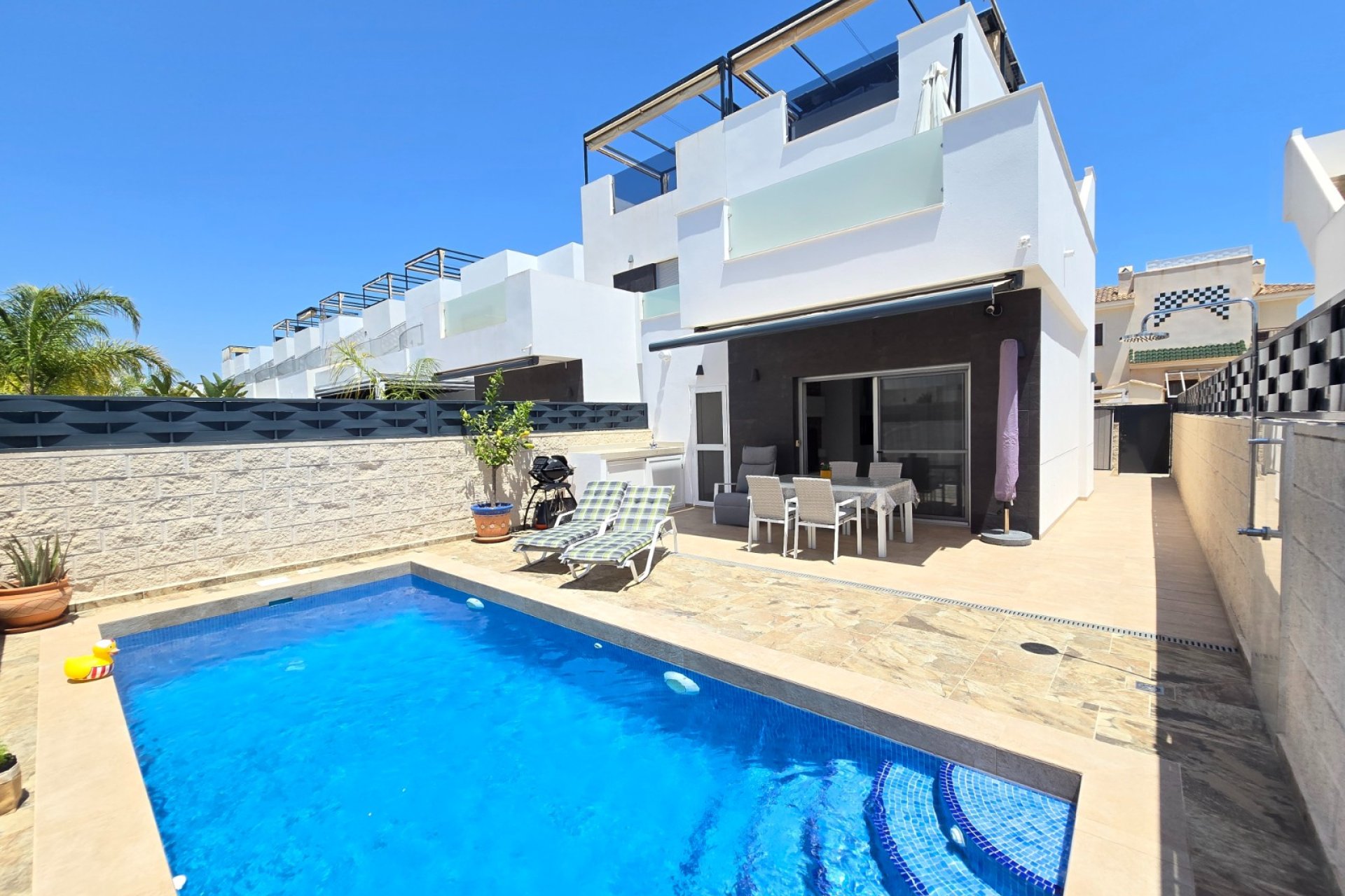 Reventa - Villa - Ciudad Quesada - Doña Pepa