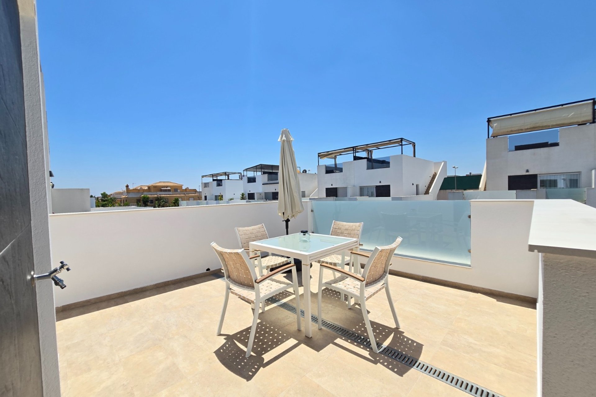 Reventa - Villa - Ciudad Quesada - Doña Pepa