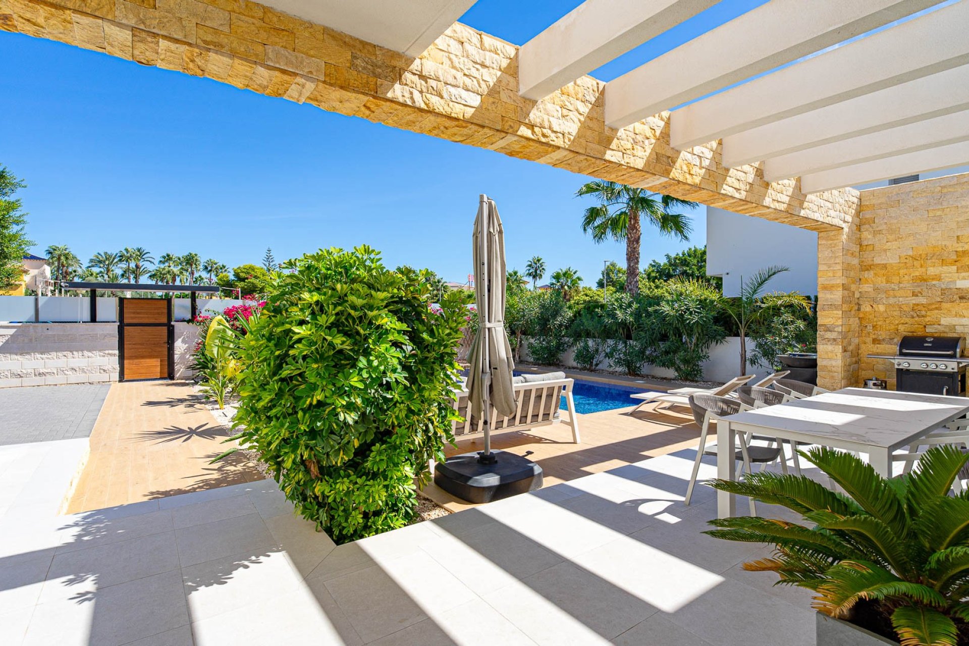 Reventa - Villa - Ciudad Quesada - Doña Pepa