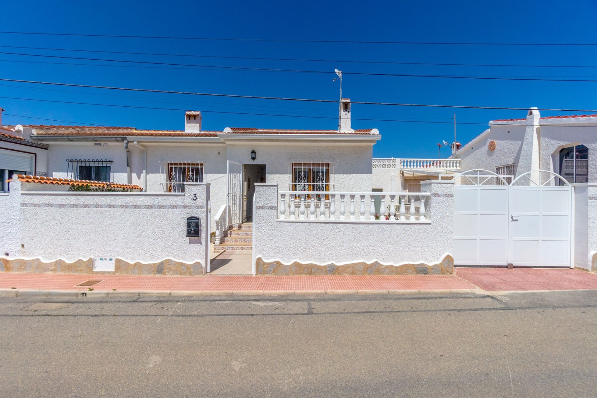 Reventa - Villa - Ciudad Quesada - Upper Quesada