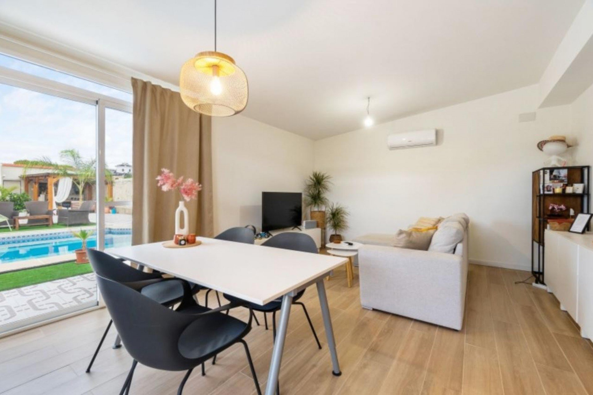 Reventa - Villa - Ciudad Quesada