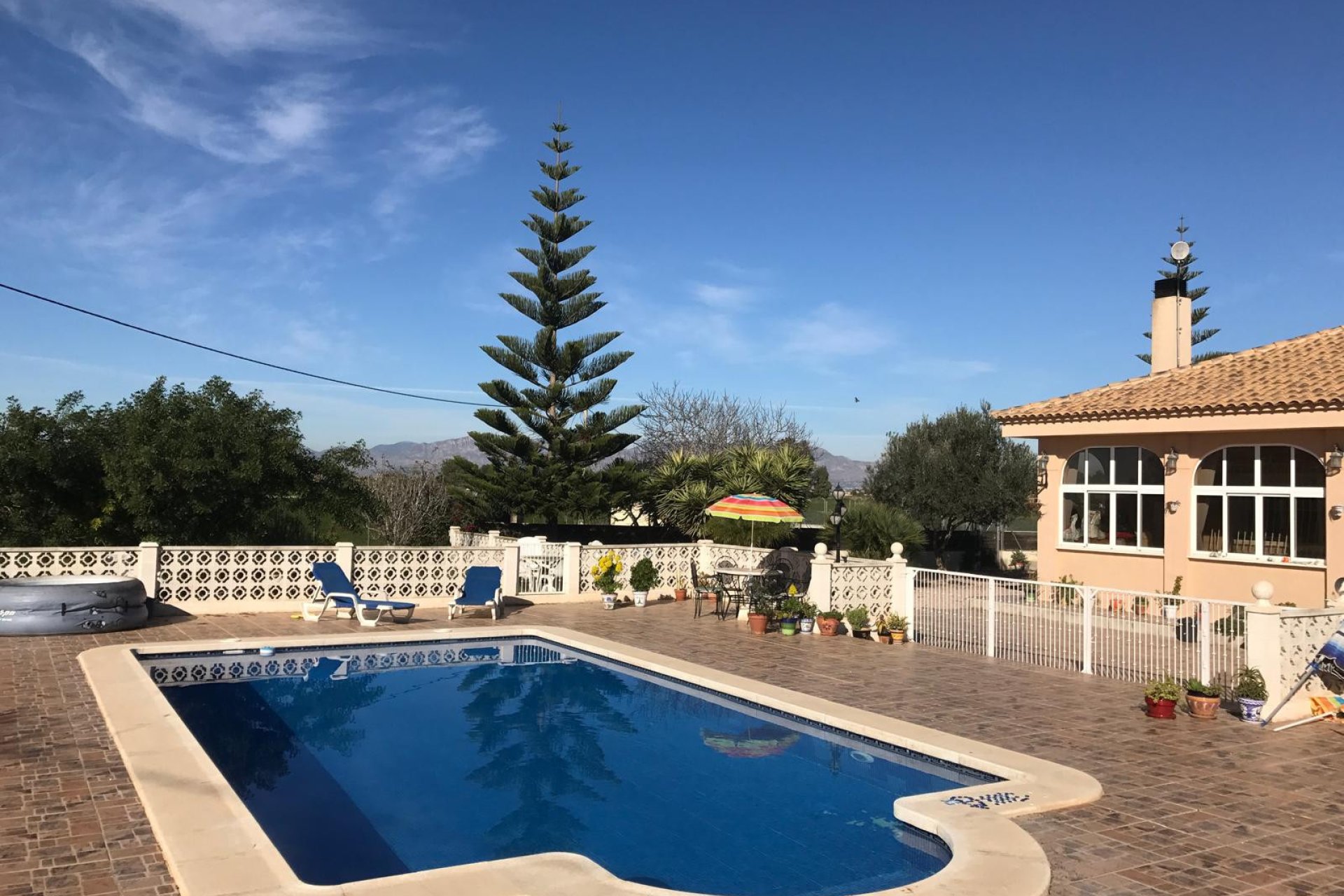 Reventa - Villa - Dolores
