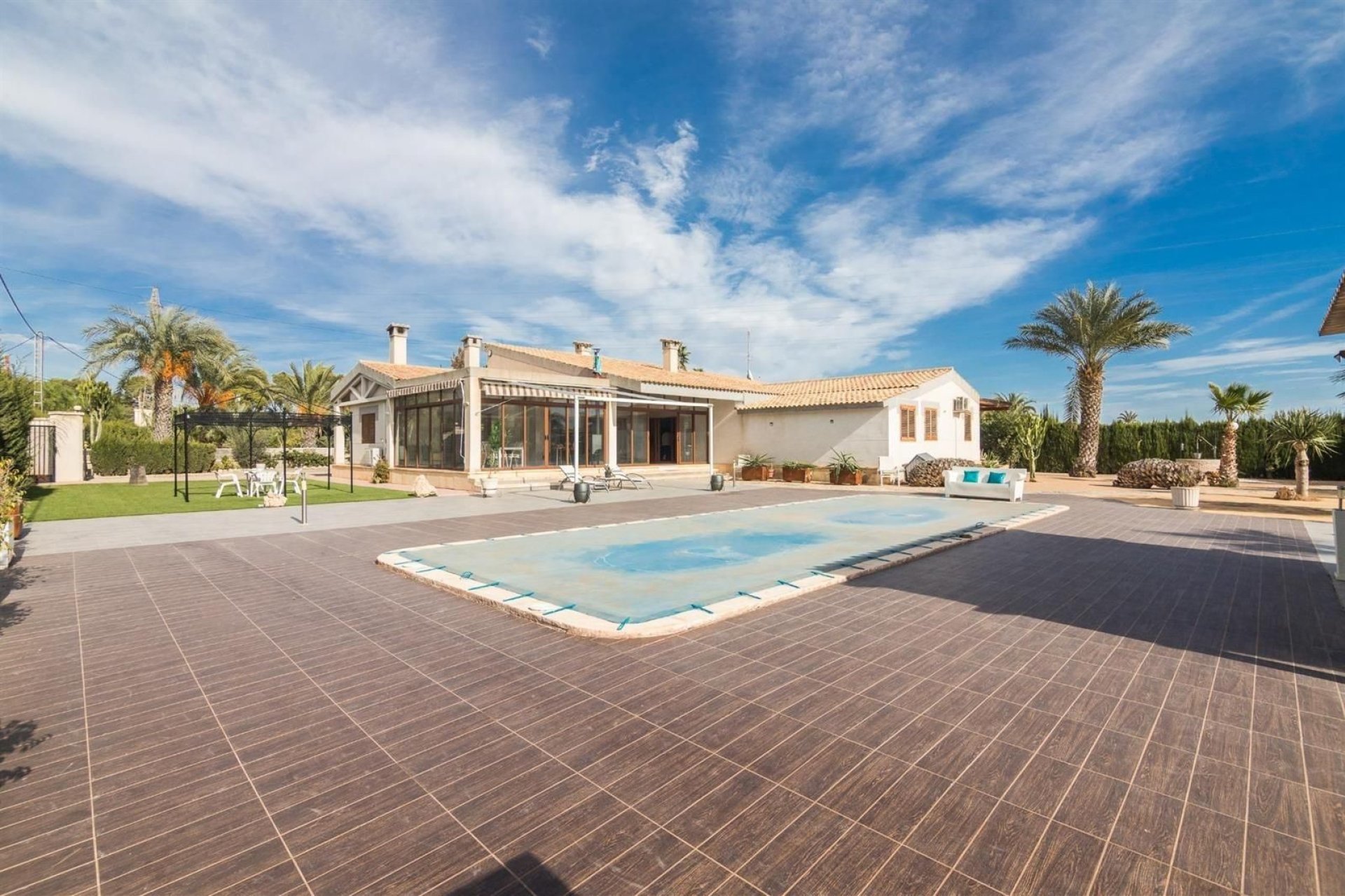 Reventa - Villa - Elche/Elx - Corte Ingles