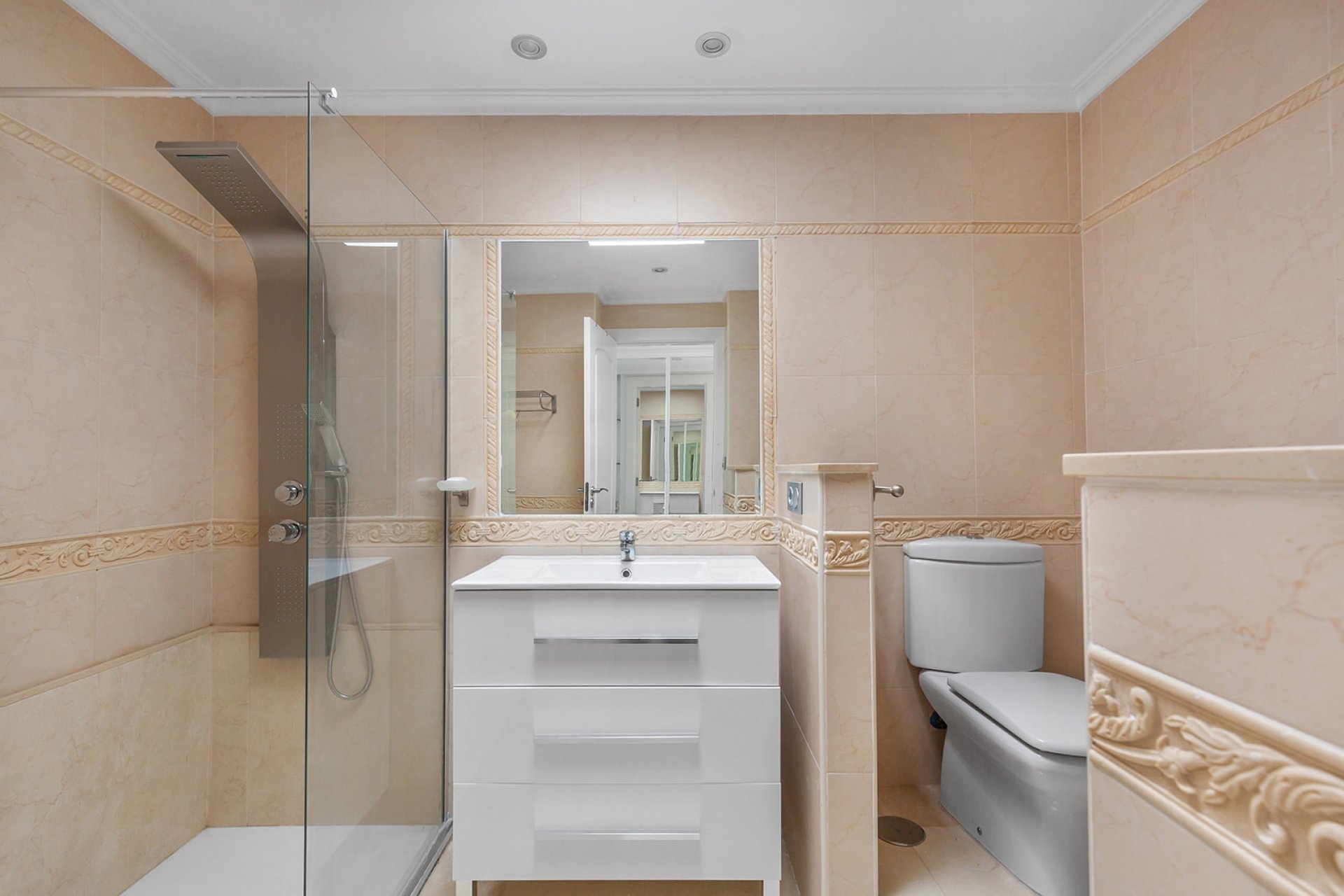 Reventa - Villa - Guardamar del Segura - El Raso