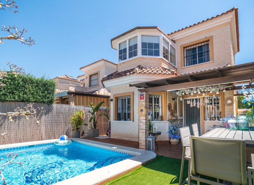 Reventa - Villa - Guardamar del Segura - El Raso
