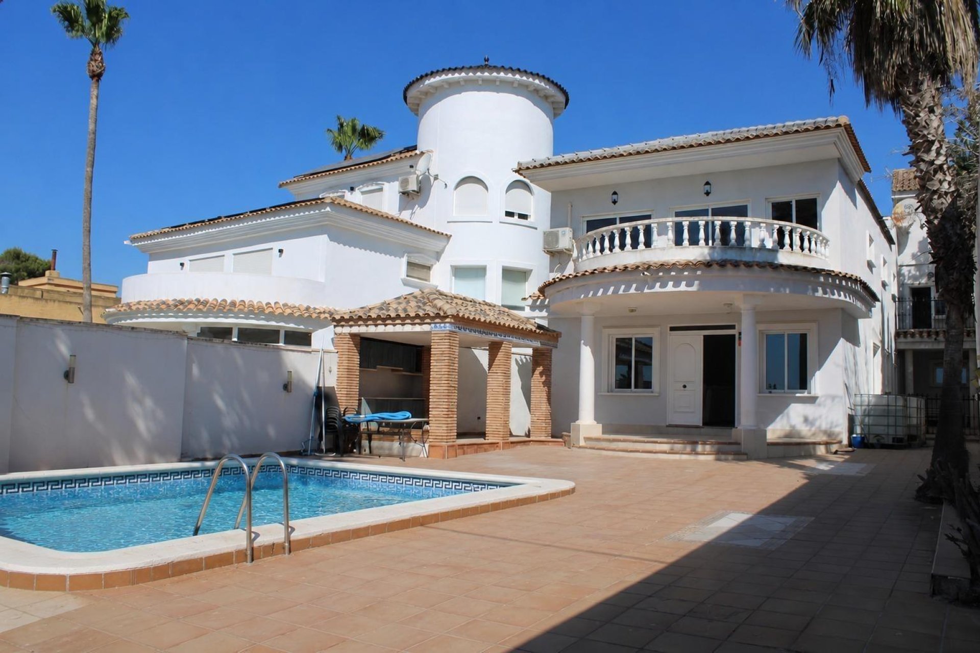 Reventa - Villa - Jacarilla - Comunidad valenciana