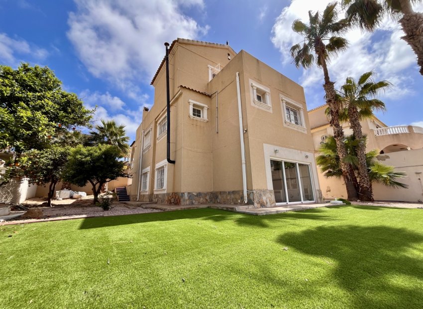Reventa - Villa - La Zenia