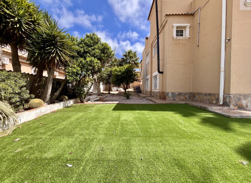 Reventa - Villa - La Zenia