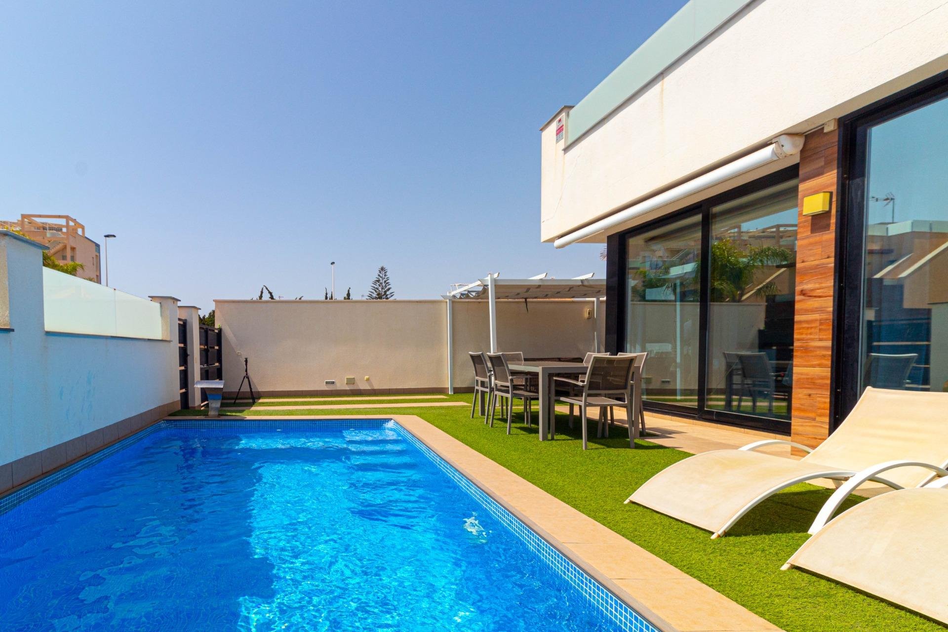 Reventa - Villa - Lo Pagan - San Pedro del PInatar