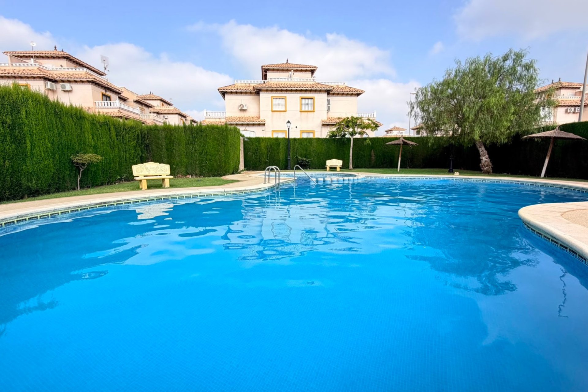 Reventa - Villa - Lomas de Cabo Roig - Orihuela Costa