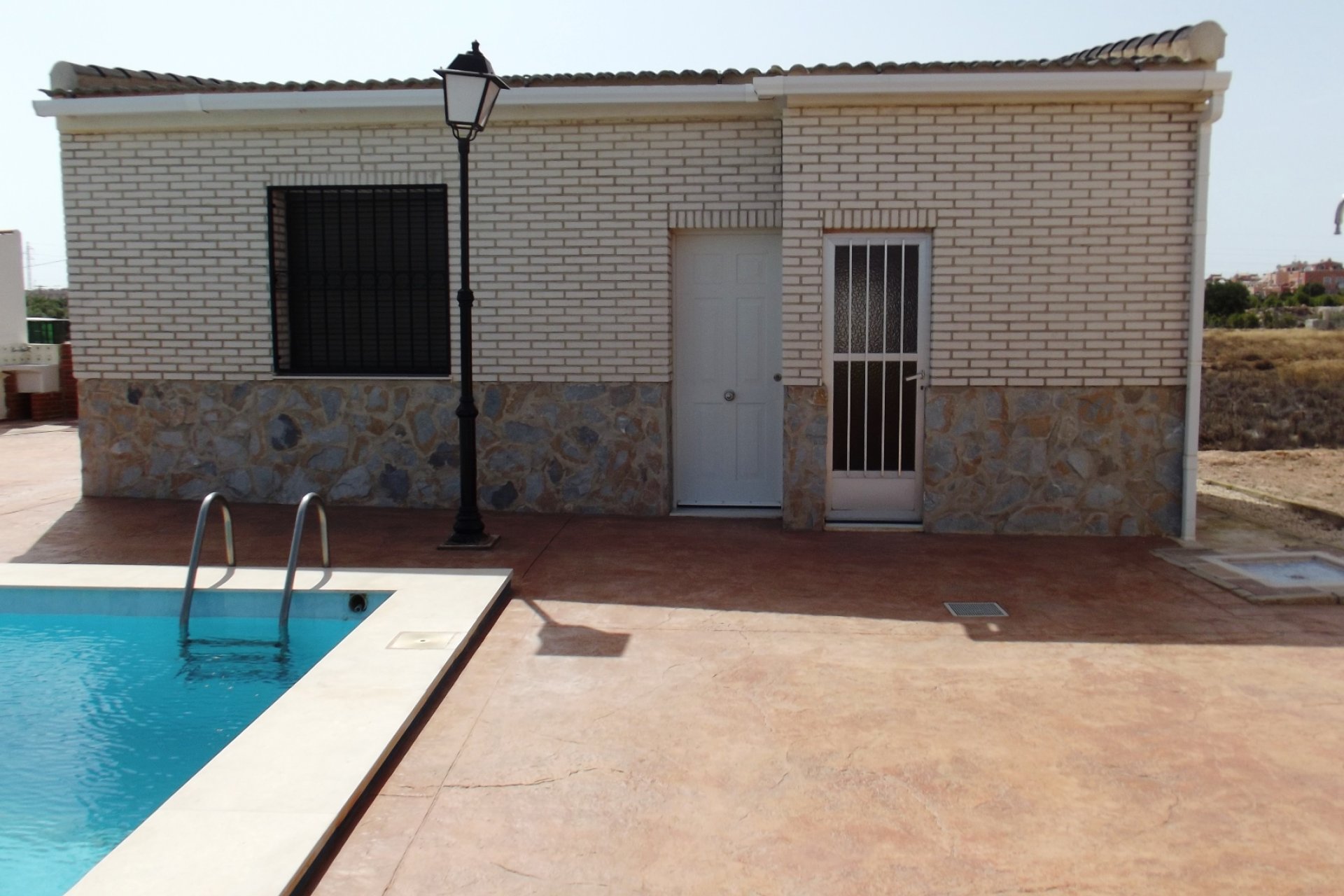 Reventa - Villa - Los Montesinos - La Herada