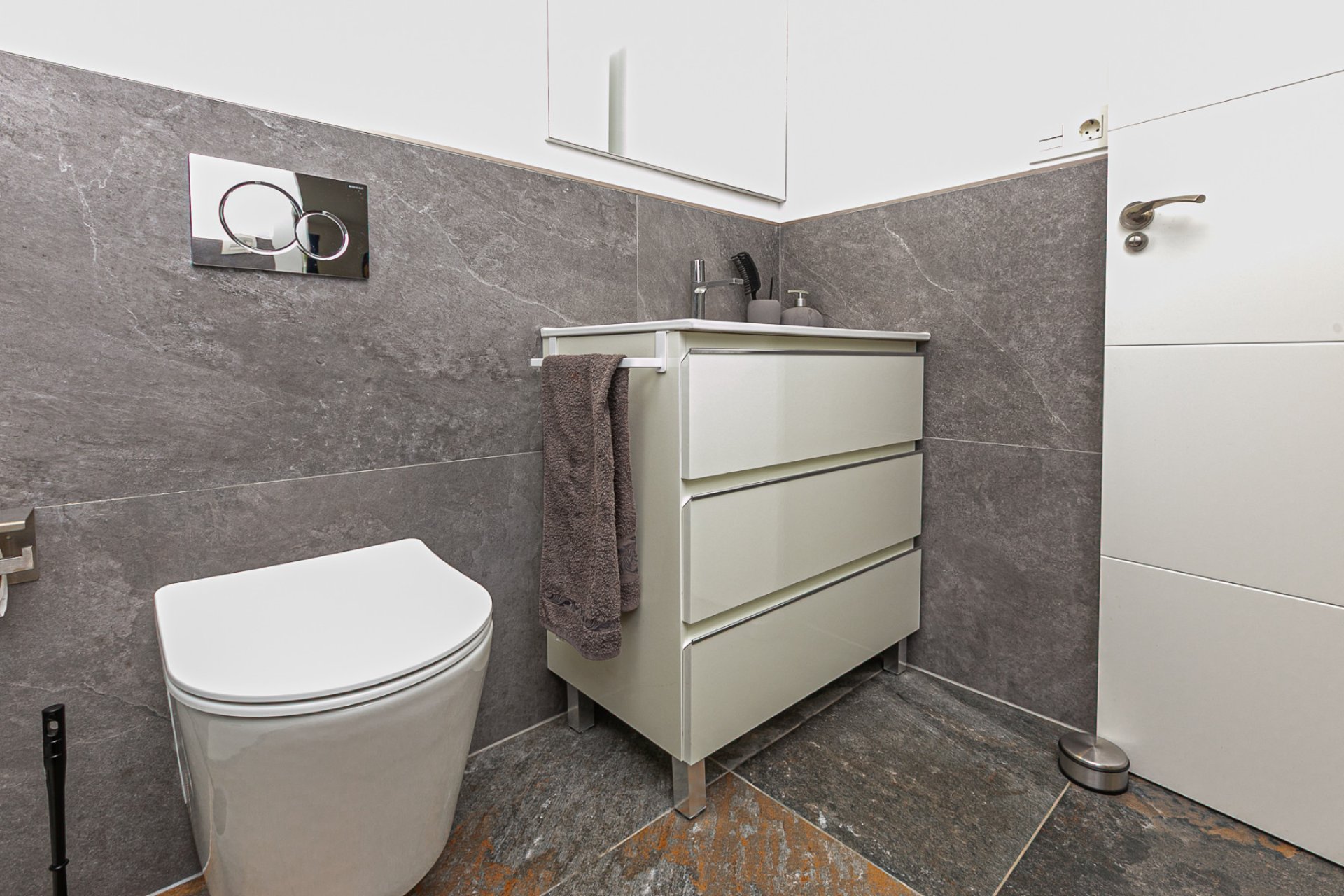 Reventa - Villa - Los Montesinos