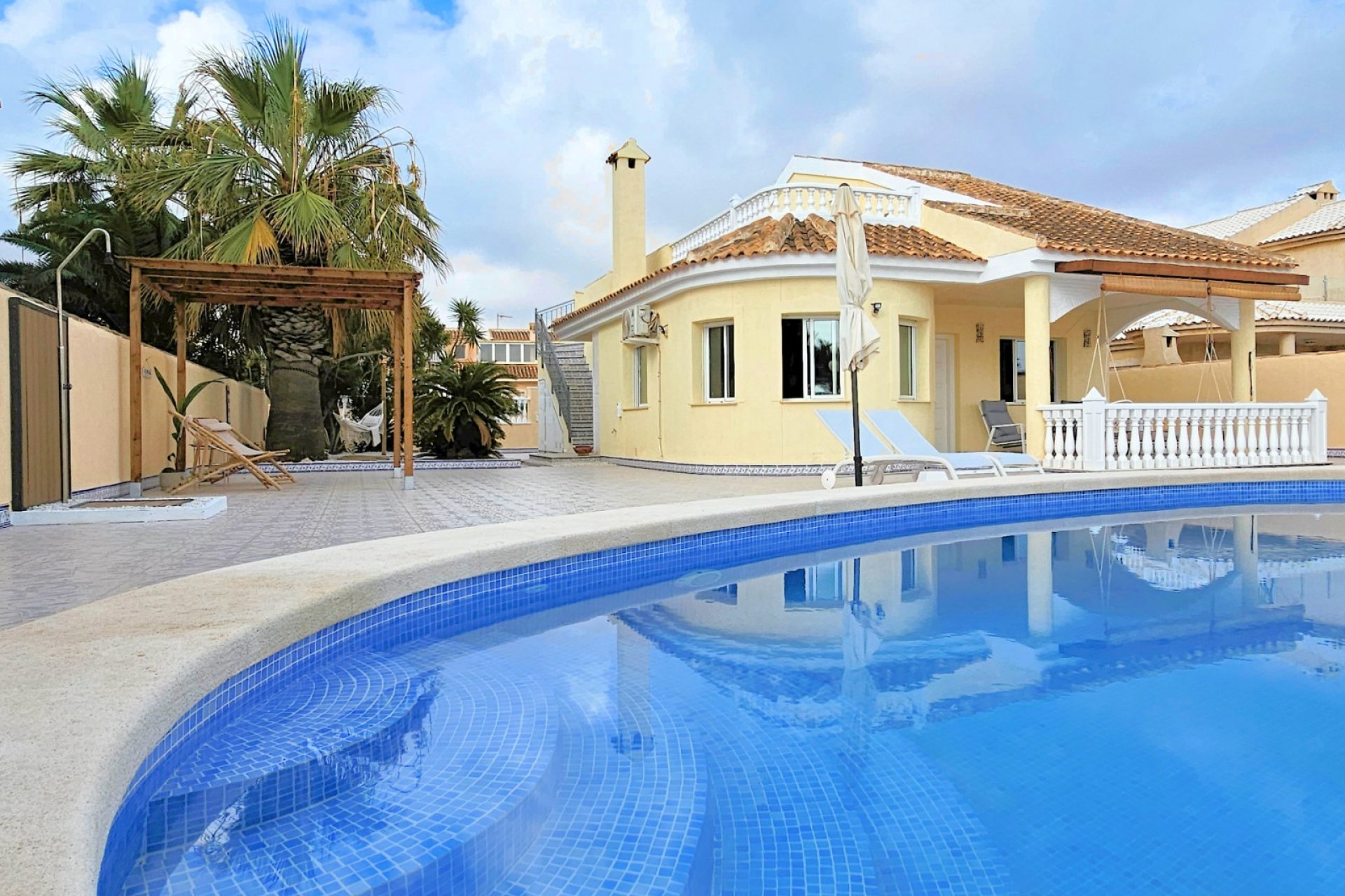 Reventa - Villa - Los Urrutias - Estrella De Mar