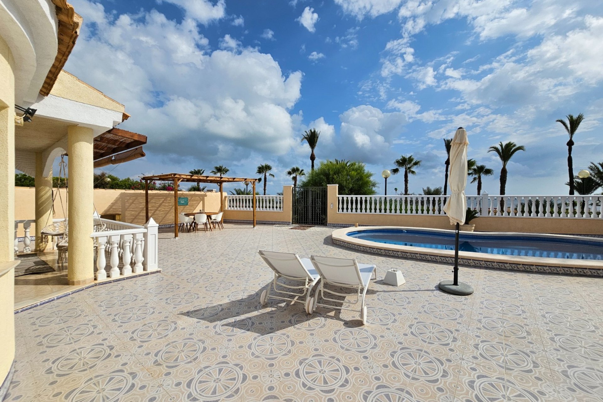 Reventa - Villa - Los Urrutias