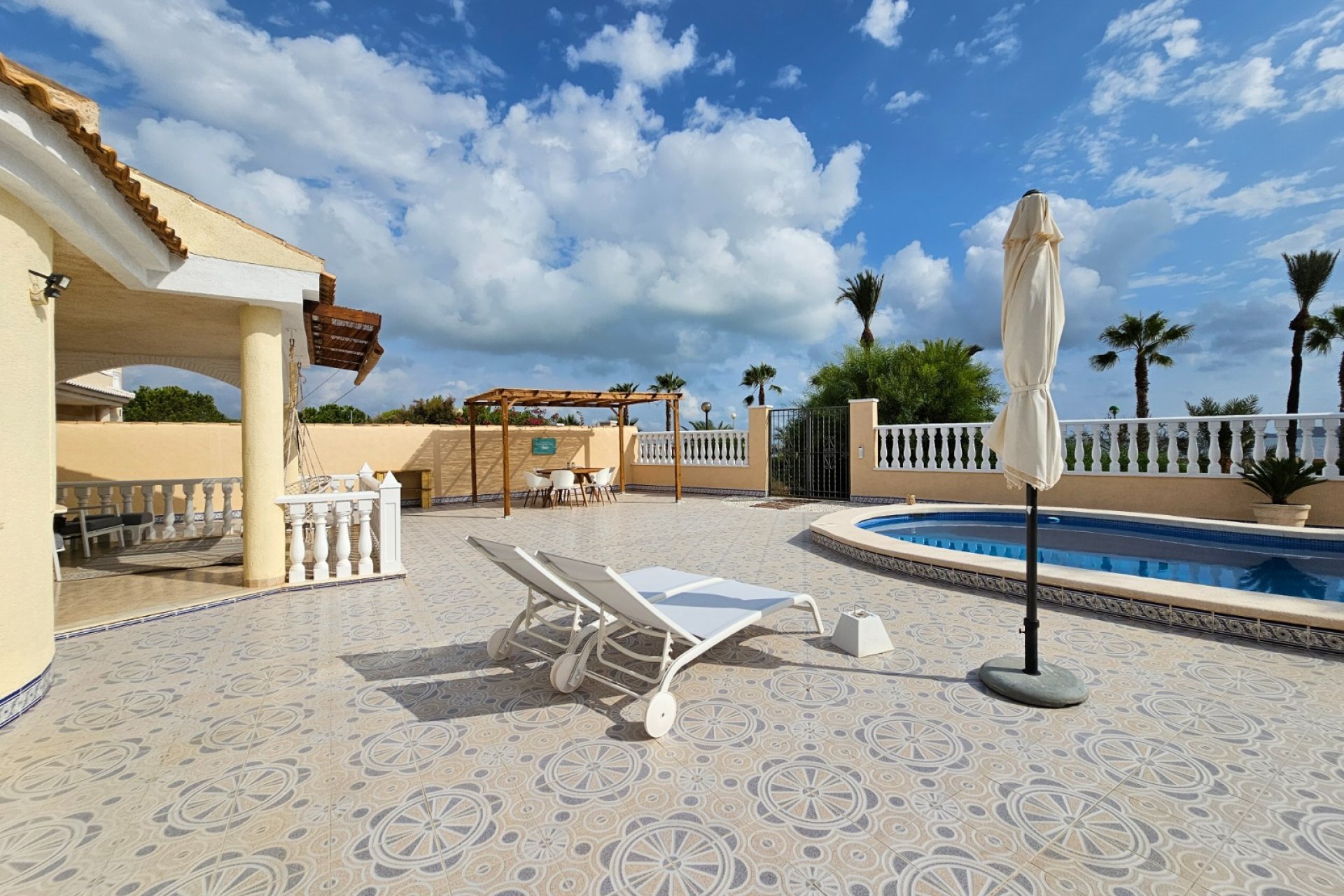 Reventa - Villa - Los Urrutias