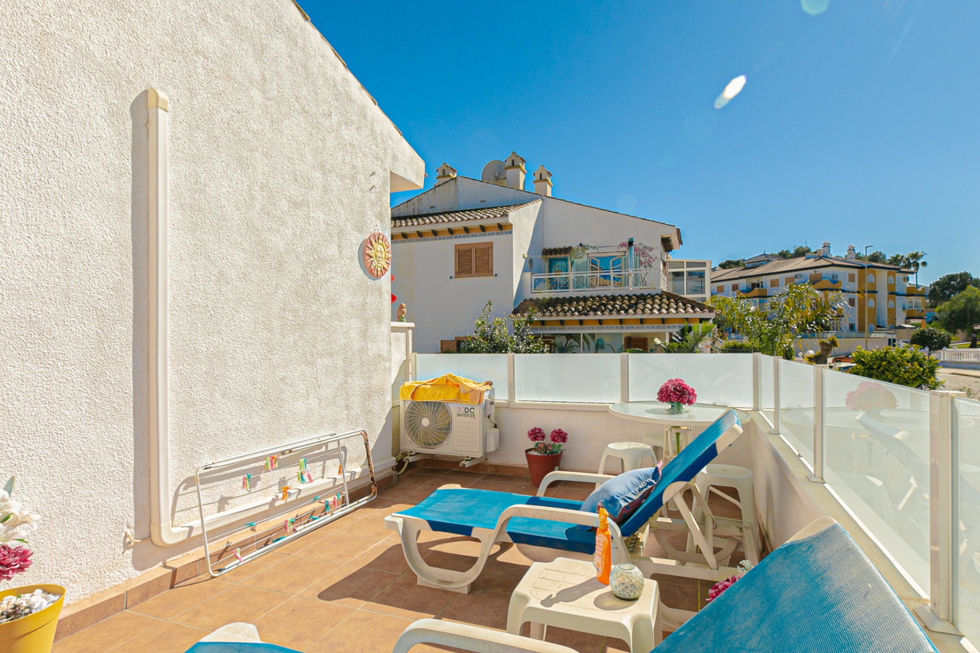 Reventa - Villa - Mil Palmeras - Riomar