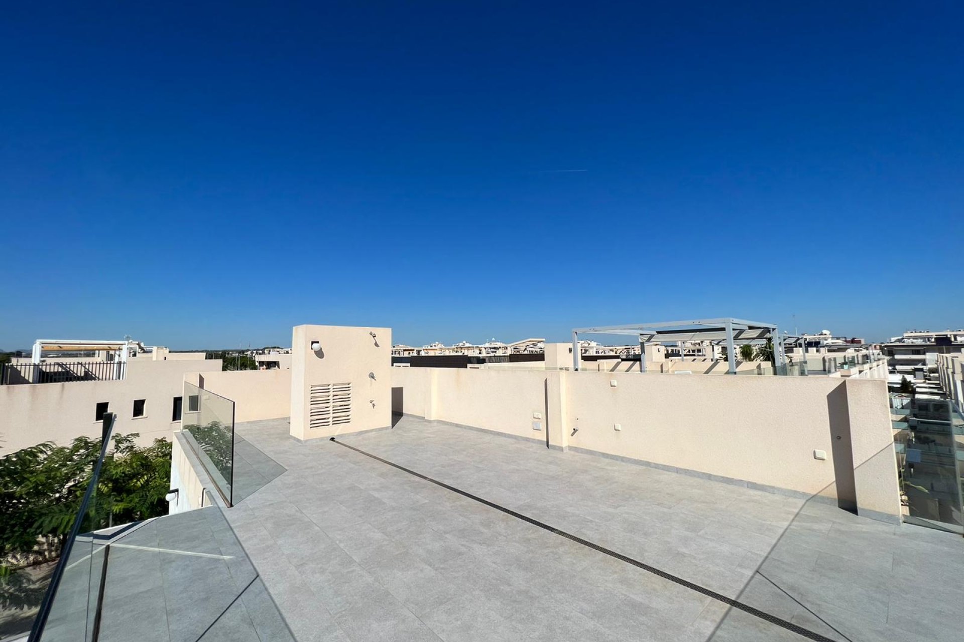 Reventa - Villa - Mil Palmeras