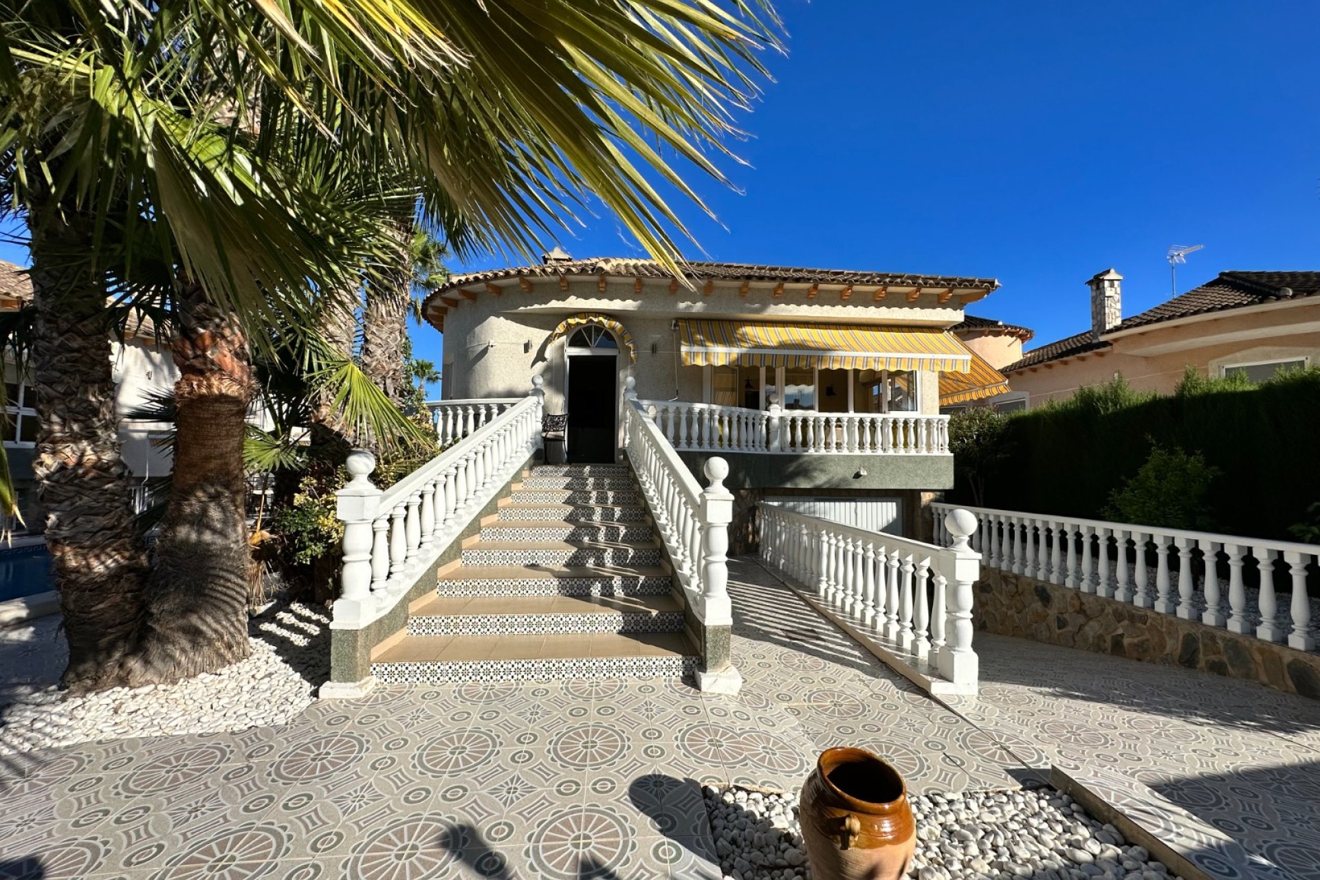 Reventa - Villa - Orihuela - Benferri