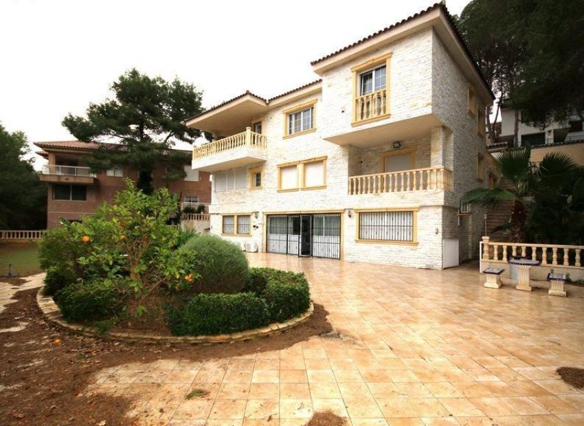 Reventa - Villa - Orihuela Costa - Altos de Campoamor