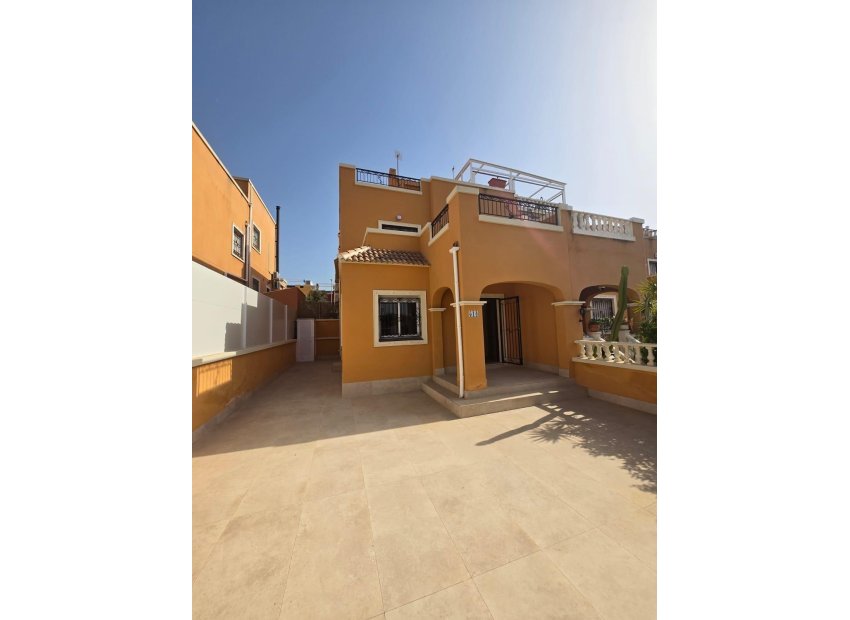 Reventa - Villa - Orihuela Costa - La Florida