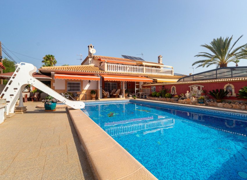 Reventa - Villa - Orihuela Costa - La Regia