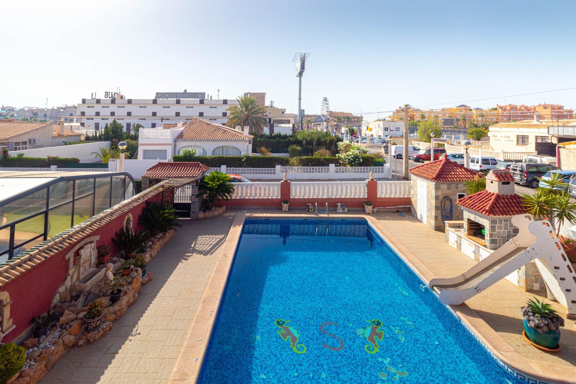 Reventa - Villa - Orihuela Costa - La Regia