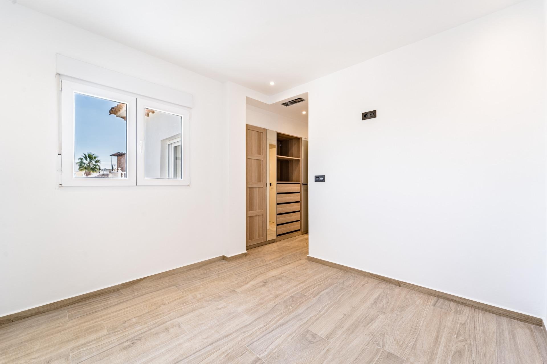 Reventa - Villa - Orihuela Costa - La Zenia