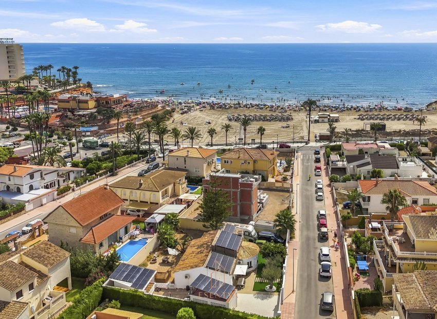 Reventa - Villa - Orihuela Costa - La Zenia