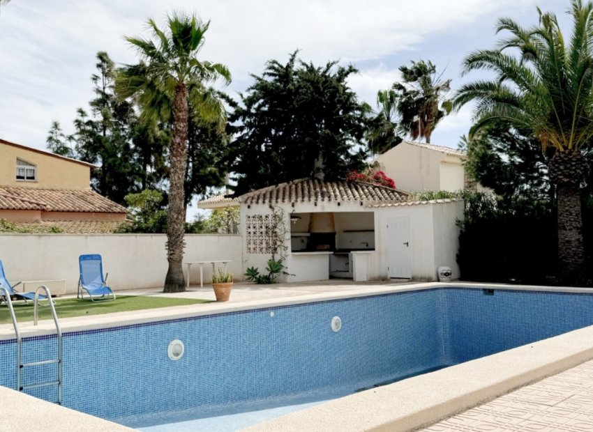 Reventa - Villa - Orihuela Costa - La Zenia