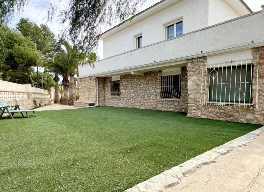 Reventa - Villa - Orihuela Costa - La Zenia