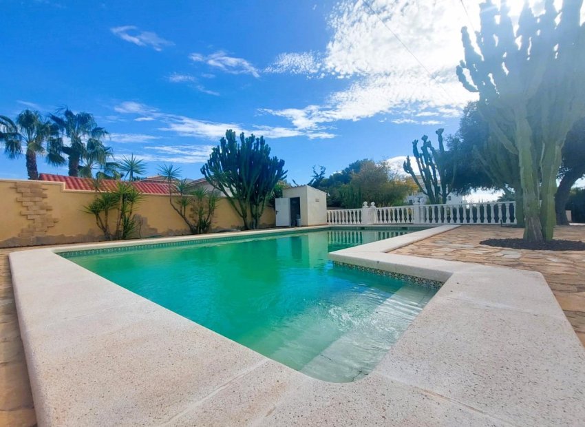 Reventa - Villa - Orihuela Costa - Las Filipinas