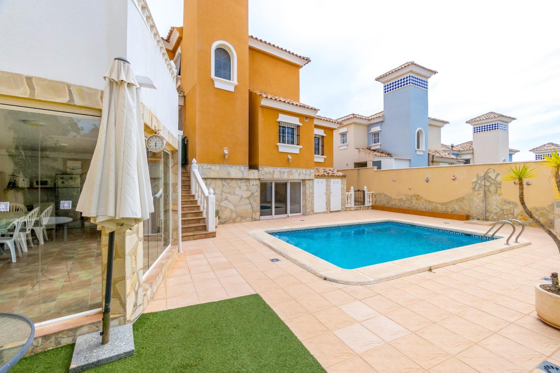 Reventa - Villa - Orihuela Costa - Las Filipinas