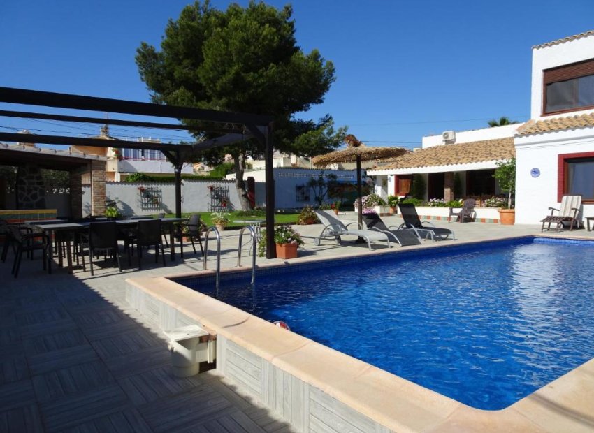 Reventa - Villa - Orihuela Costa - Lomas de Cabo Roig