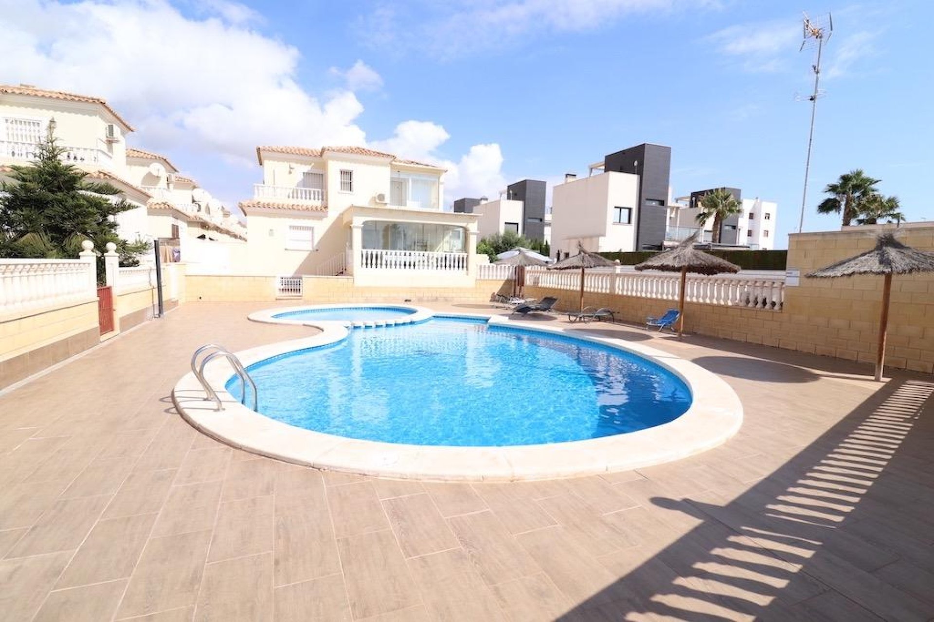 Reventa - Villa - Orihuela Costa - Lomas de Cabo Roig