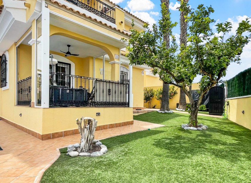 Reventa - Villa - Orihuela Costa - Los Dolses