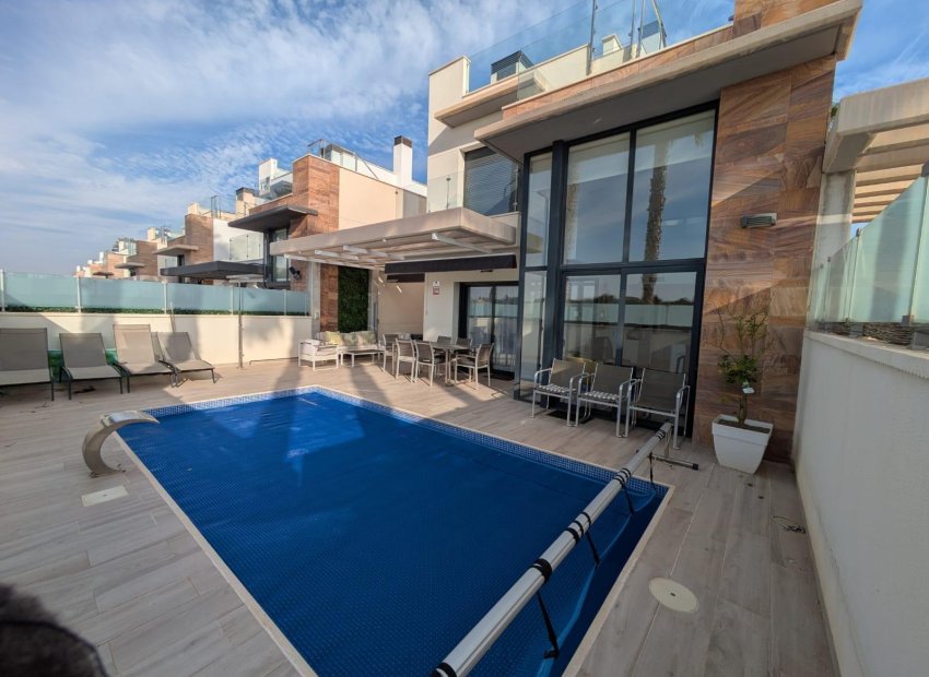 Reventa - Villa - Orihuela Costa - Montezenia