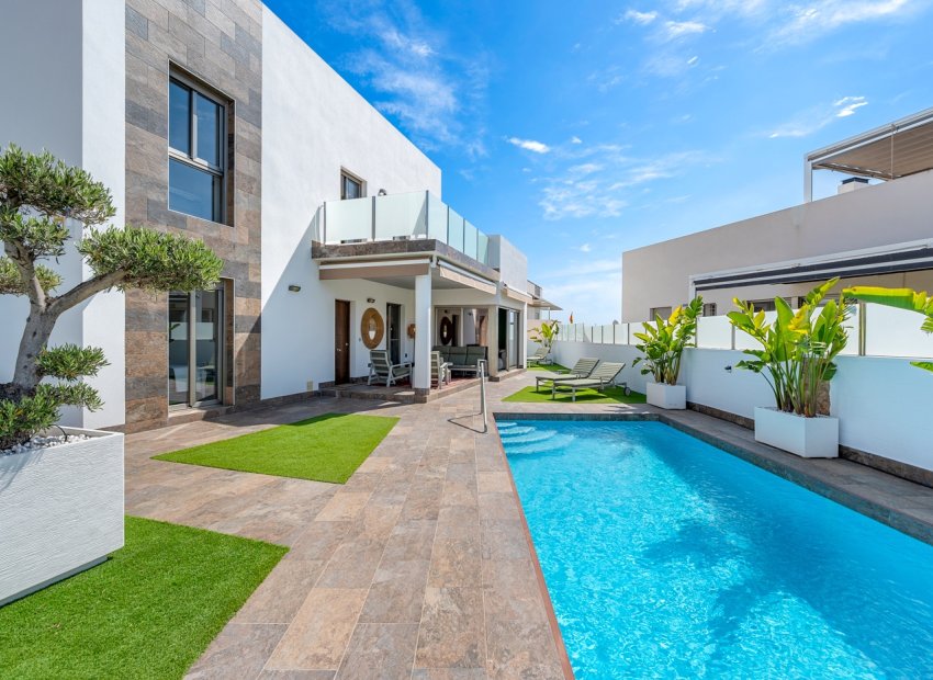 Reventa - Villa - Orihuela Costa - Pau 8*