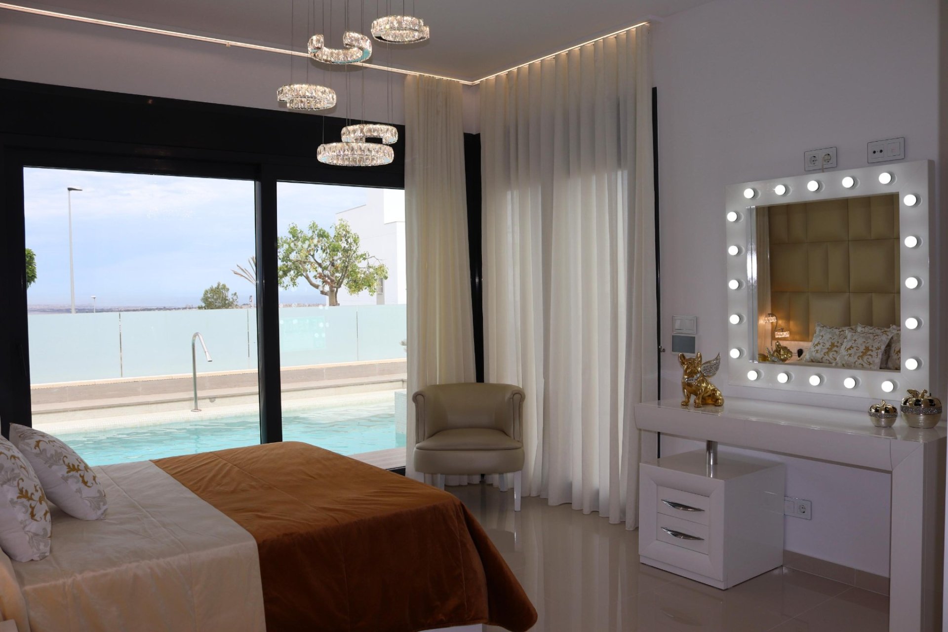 Reventa - Villa - Orihuela Costa - Playa Flamenca