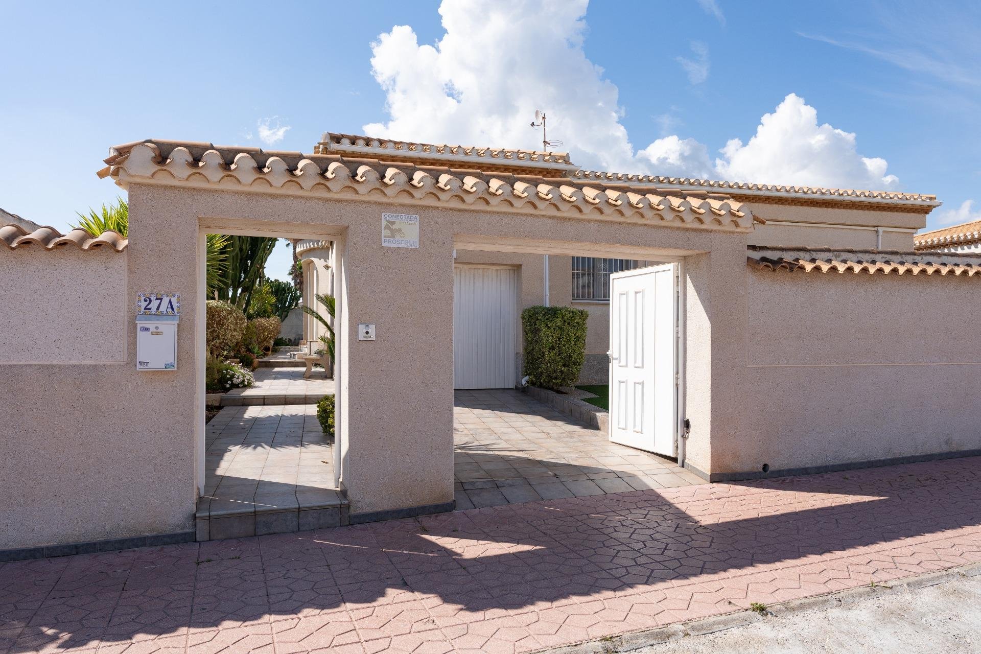 Reventa - Villa - Orihuela Costa - Playa Flamenca