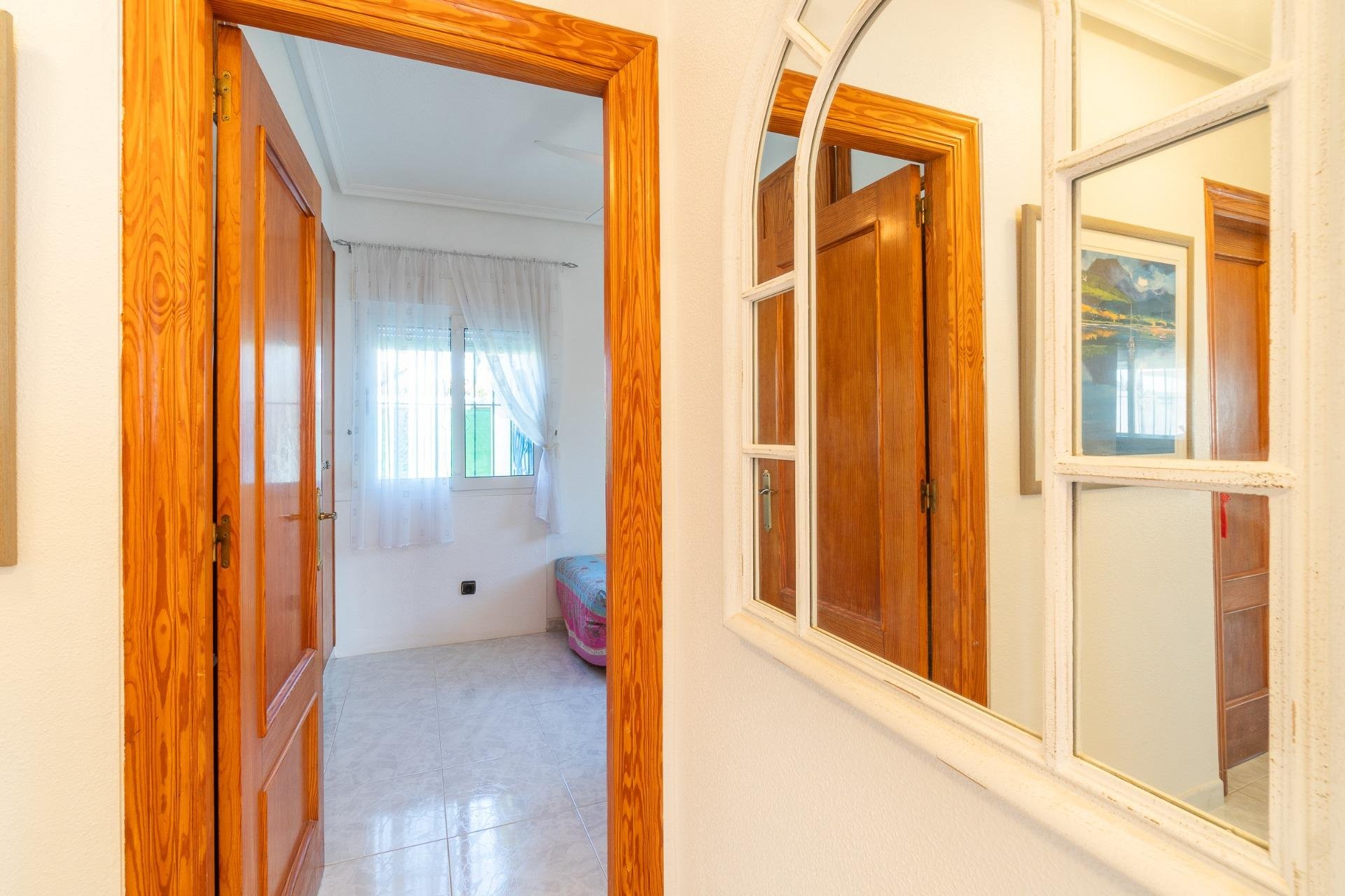 Reventa - Villa - Orihuela Costa - Playa Flamenca
