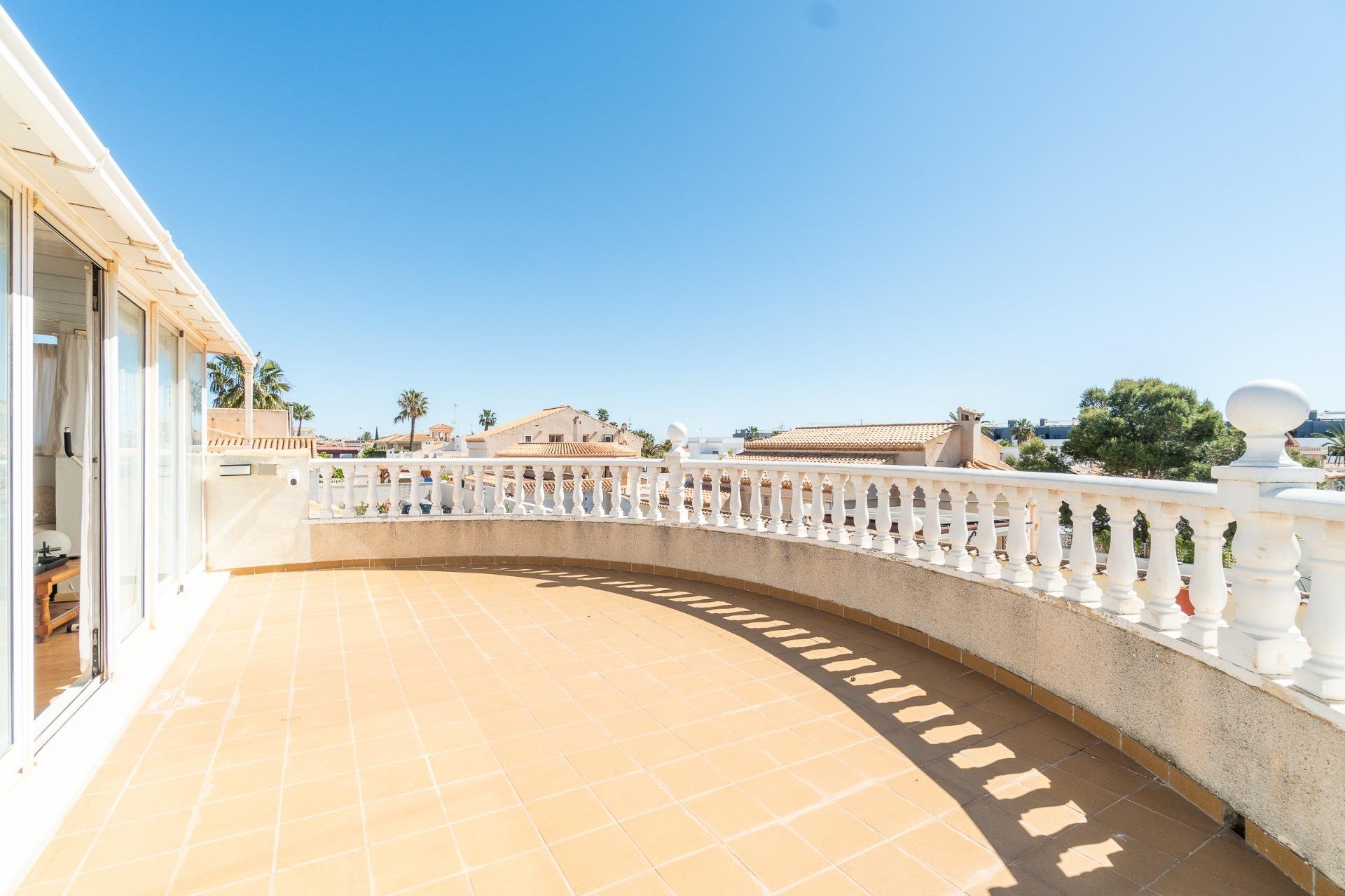 Reventa - Villa - Orihuela Costa - Playa Flamenca