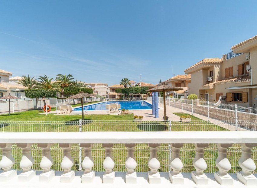 Reventa - Villa - Orihuela Costa - Playa Flamenca