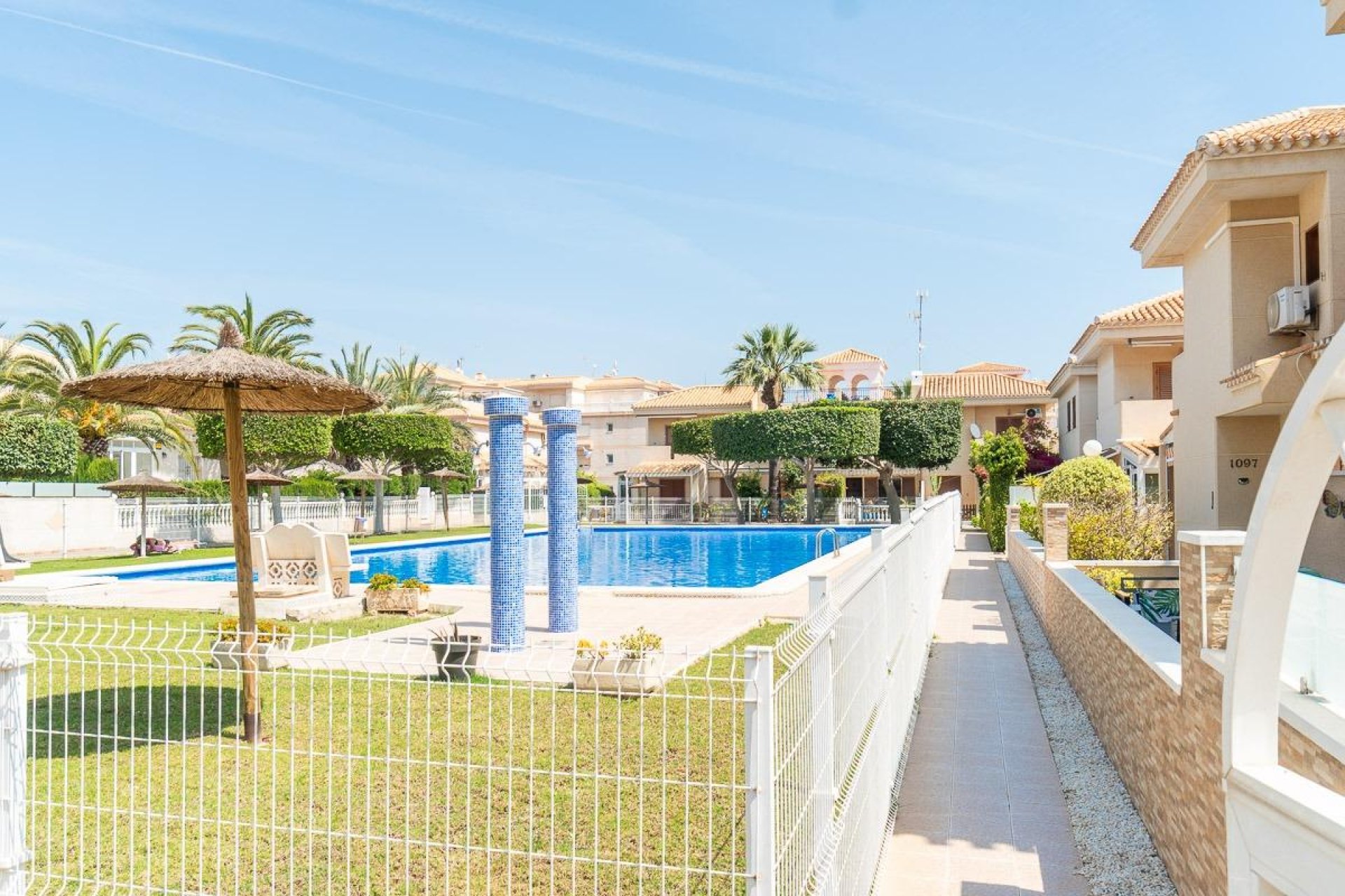 Reventa - Villa - Orihuela Costa - Playa Flamenca
