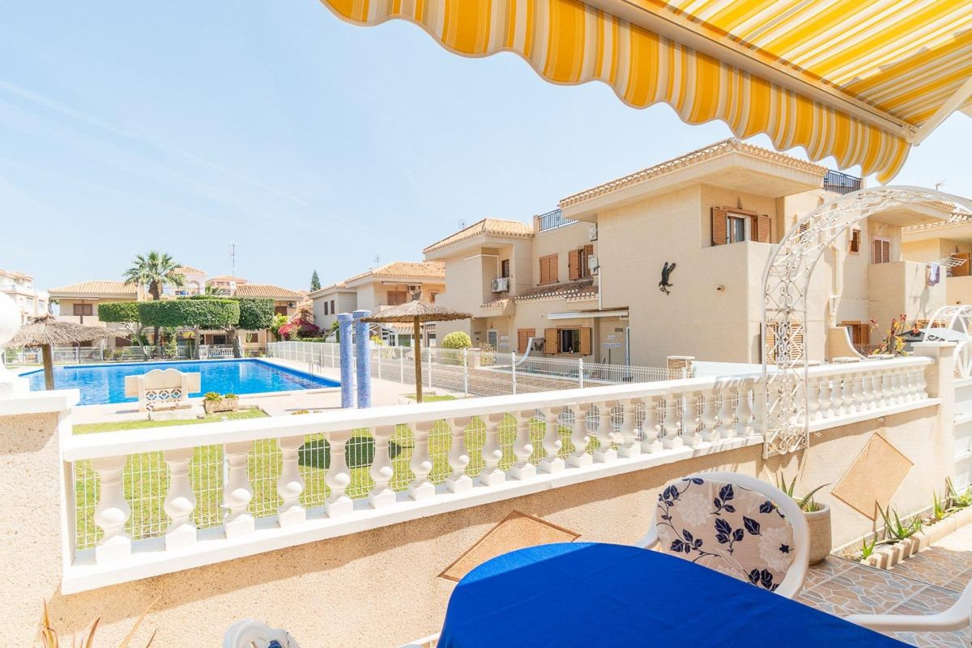 Reventa - Villa - Orihuela Costa - Playa Flamenca