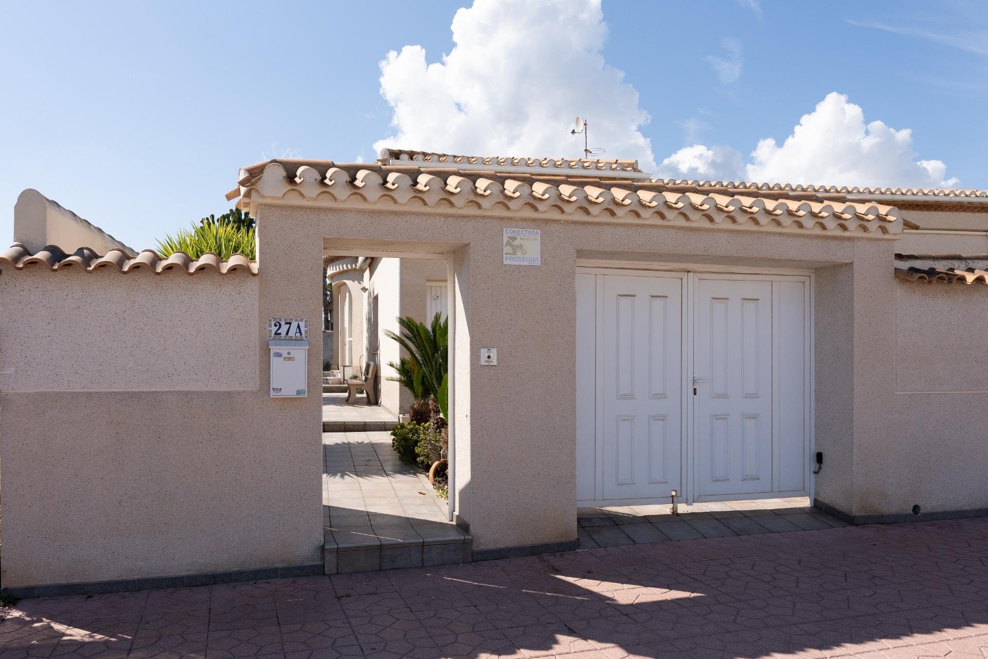 Reventa - Villa - Orihuela Costa - Playa Flamenca