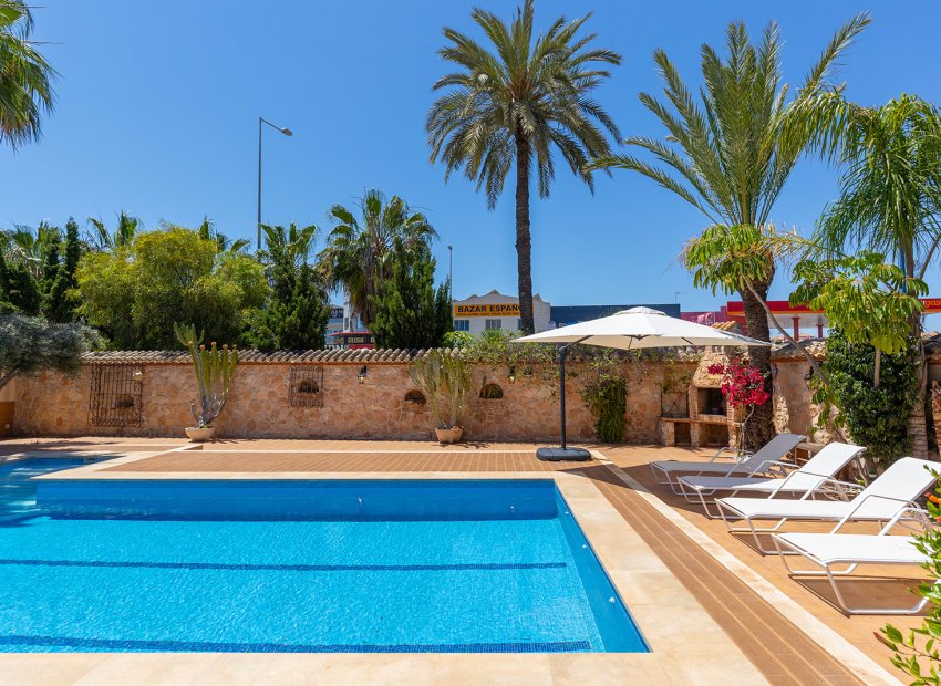 Reventa - Villa - Orihuela Costa - Punta Prima
