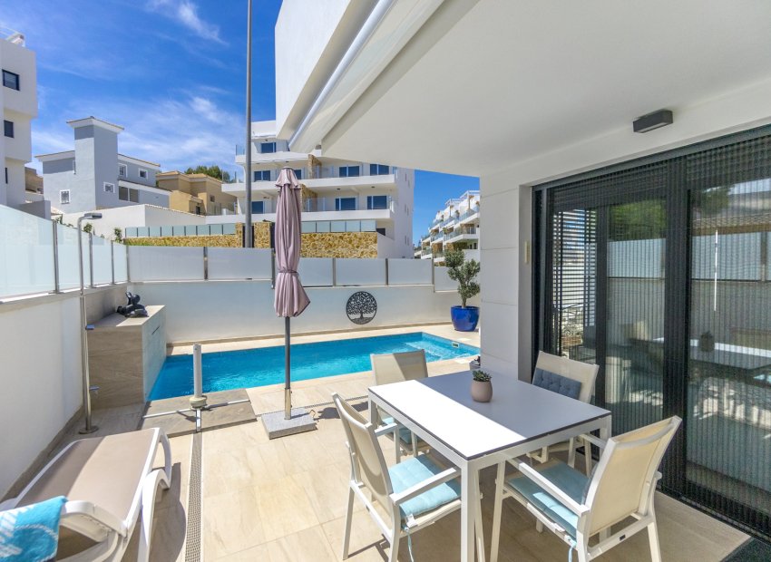 Reventa - Villa - Orihuela Costa - Urbanización Blue Lagoon y T-2 Filipinas Oeste