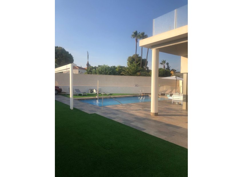 Reventa - Villa - Orihuela Costa - Villamartín